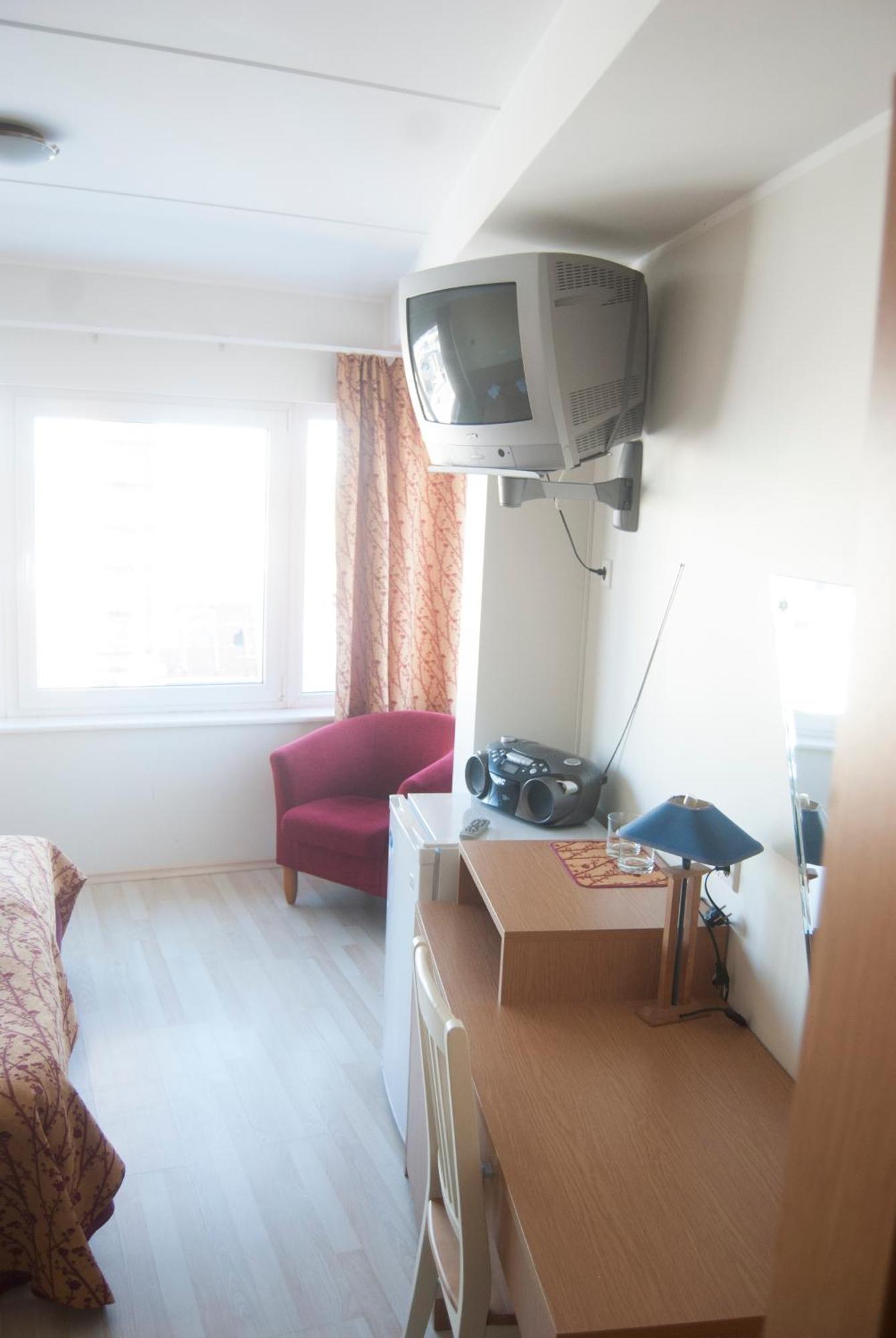 Carolina Hotel Пярну Стая снимка