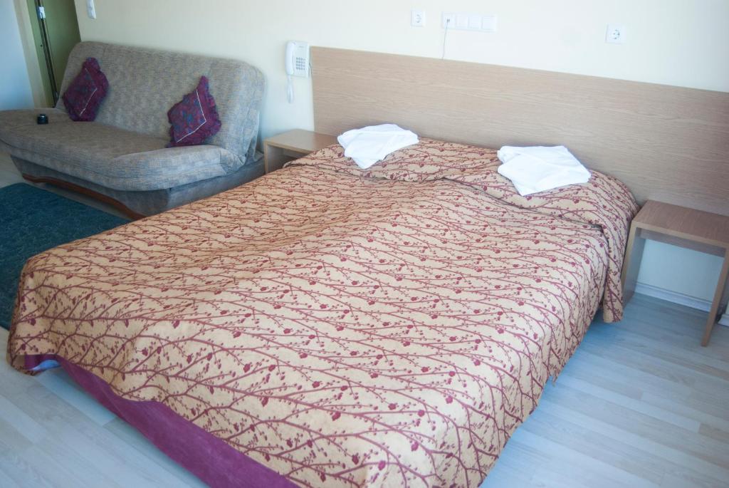 Carolina Hotel Пярну Стая снимка